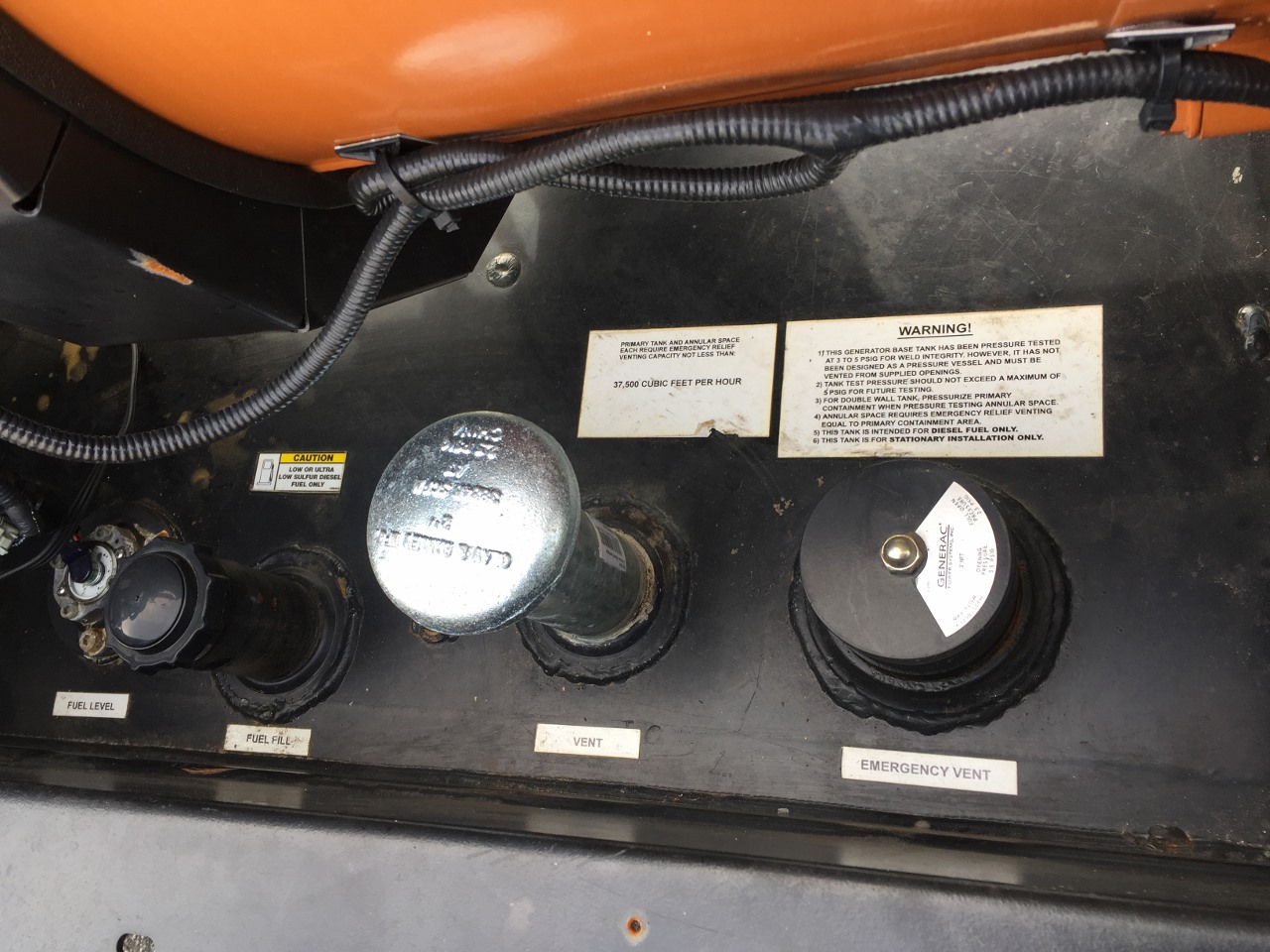 30 kW Generac Generator, 132 Gallon Base Fuel Tank, 209 hours