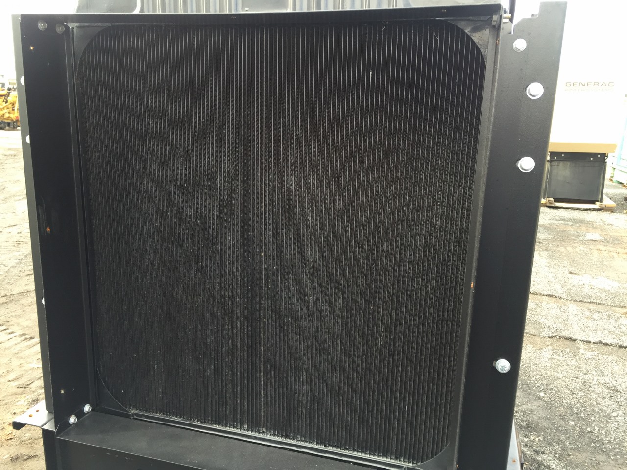 30 kW Generac Generator, 132 Gallon Base Fuel Tank, 209 hours