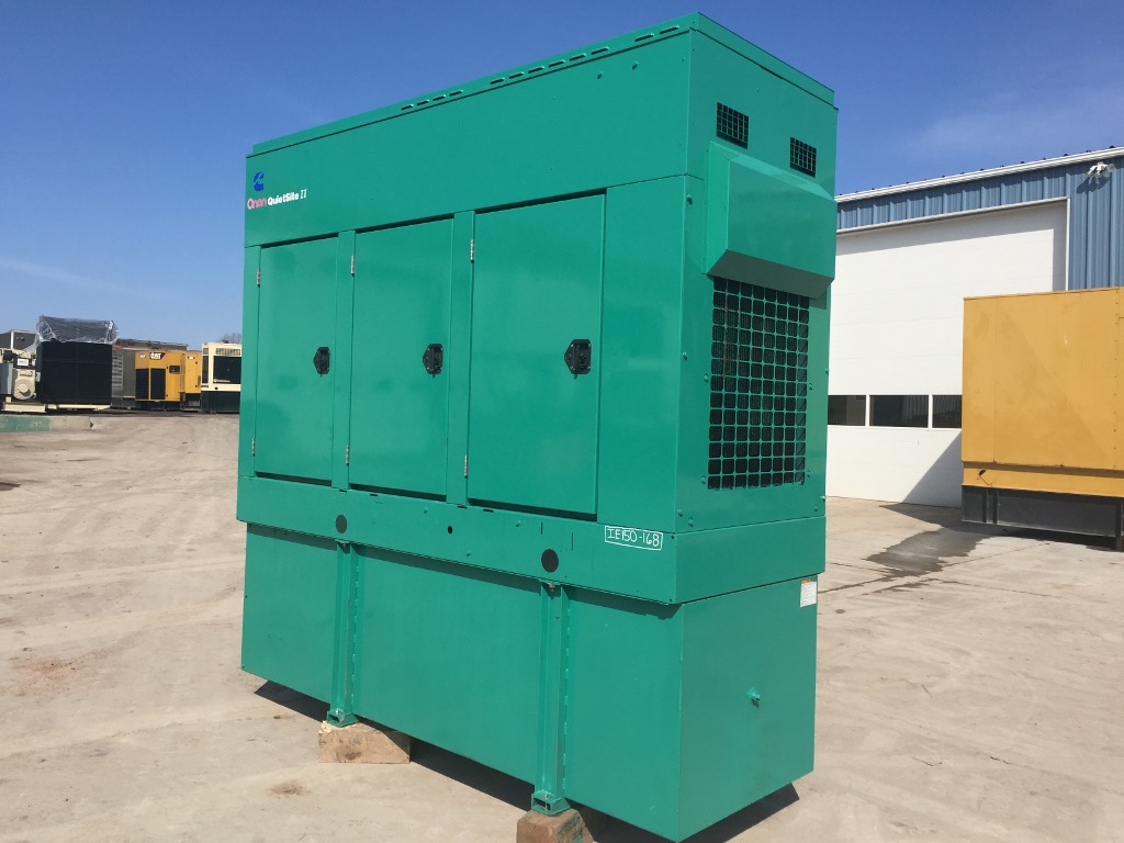150 kW Cummins Generator, Base Fuel Tank, 12 Lead Reconnectable, Sound