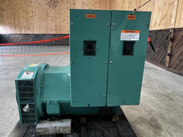 175 kW Onan/Stamford Gen End with Breakers and Controllers - Image 6