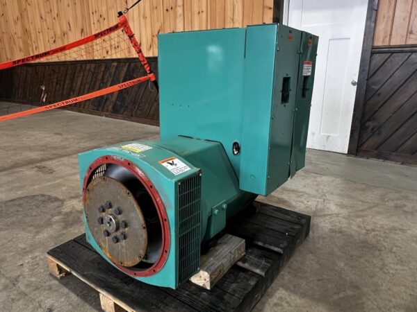 175 kW Onan/Stamford Gen End with Breakers and Controllers - Image 7