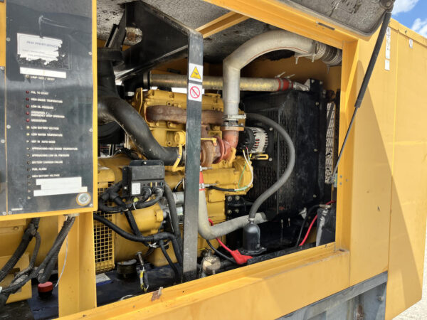 __60 kW CAT Generator with Sound Attenuated Enclosure and Base Fuel Tank, Year - 2006, 766 Hours - Image 17