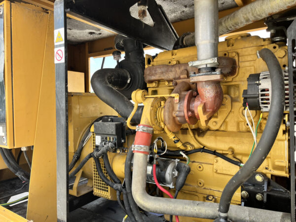 __60 kW CAT Generator with Sound Attenuated Enclosure and Base Fuel Tank, Year - 2006, 766 Hours - Image 18