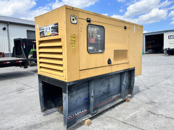 __60 kW CAT Generator with Sound Attenuated Enclosure and Base Fuel Tank, Year - 2006, 766 Hours - Image 4