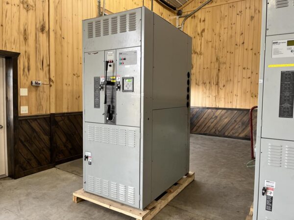 Asco 7000 Series Power Transfer and Bypass Switch, 1600 Amps, 480/277 volts, Type 1 Enclosure - Image 3