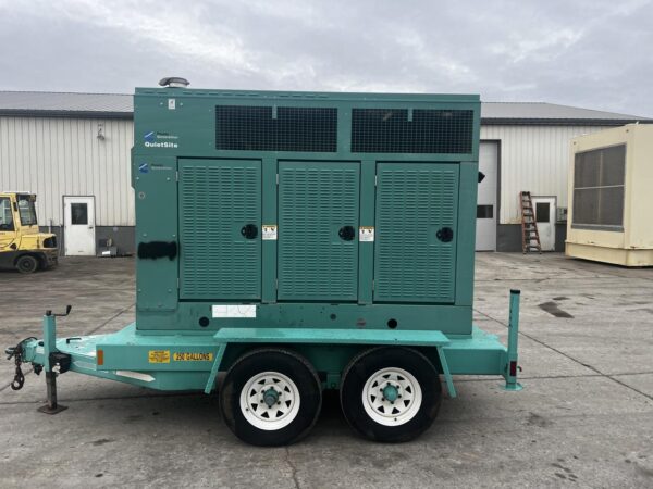 _150 kW Portable Onan/Cummins GenSet, with Voltage Selector Switch, 1337 Hours, Year - 2005, US EPA Tier 3 Pre Emission