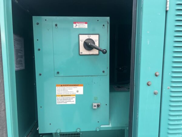 _150 kW Portable Onan/Cummins GenSet, with Voltage Selector Switch, 1337 Hours, Year - 2005, US EPA Tier 3 Pre Emission - Image 10