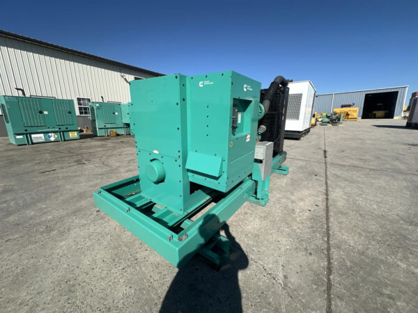 _500 kW Cummins/Onan QSX15  Gen Set, Open Skid, Year - 2010, 502 Hours, US EPA Tier 3 Pre Emissions - Image 3