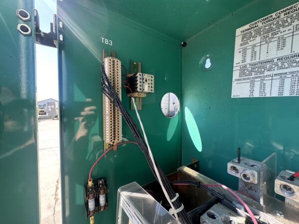 Onan/Cummins Automatic Transfer Switch, 400 Amp, 240 Volts, 3 Poles, Nema 1 - Image 11