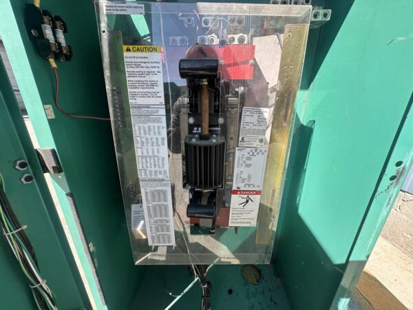 Onan/Cummins Automatic Transfer Switch, 400 Amp, 240 Volts, 3 Poles, Nema 1 - Image 10