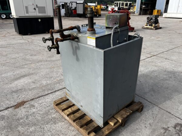 100 Gallon Day Tank with Spill Containment - Image 6
