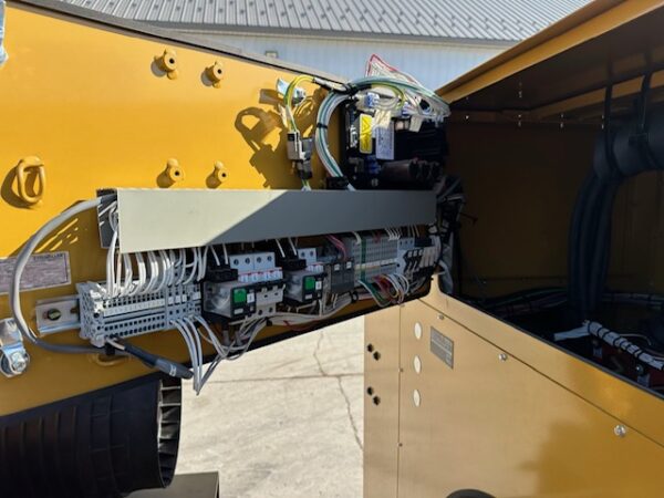 1000 kW C32 CAT Gen Set, Open Sid Model, Year - 2021, 35 Hours since new - Image 19