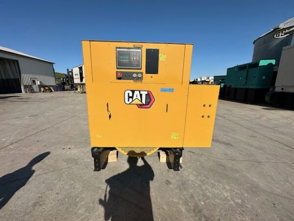 1000 kW C32 CAT Gen Set, Open Sid Model, Year - 2021, 35 Hours since new - Image 7