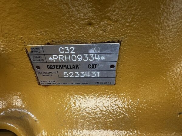 1000 kW Cat Gen Set, C32, US EPA Tier 2 Pre Emission Engine,  Open Skid, Year - 2021, 25 Hours since new - Image 12