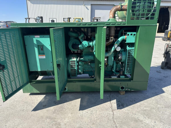 _125 kW Cummins/Onan Gen Set, with Enclosure, 8.3 Propane Gas Engine, Year - 1999, 771 Hours, Liquid Propane - Image 14