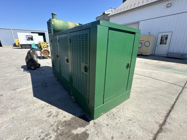 _125 kW Cummins/Onan Gen Set, with Enclosure, 8.3 Propane Gas Engine, Year - 1999, 771 Hours, Liquid Propane - Image 7
