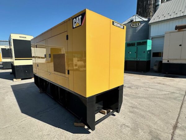 _175 kW Caterpillar Gen Set, with Sound Attenuated Enclosure and Base Fuel Tank C7.1 Engine, Year - 2018, 1535 Hours, US EPA Tier 3 Pre Emission Engine - Image 4