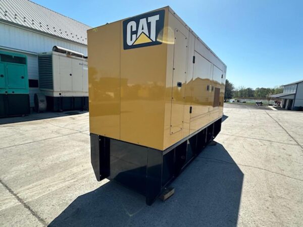 _175 kW Caterpillar Gen Set, with Sound Attenuated Enclosure and Base Fuel Tank C7.1 Engine, Year - 2018, 1535 Hours, US EPA Tier 3 Pre Emission Engine - Image 6