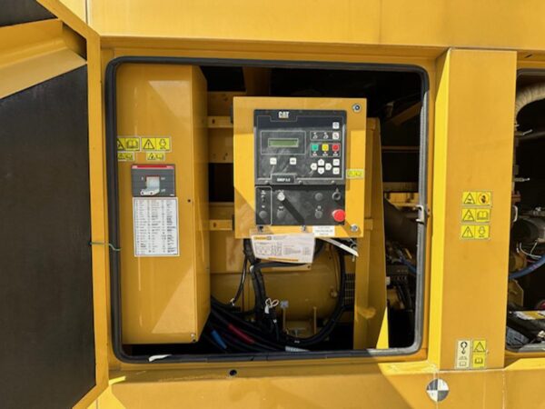 _175 kW Caterpillar Gen Set, with Sound Attenuated Enclosure and Base Fuel Tank C7.1 Engine, Year - 2018, 1535 Hours, US EPA Tier 3 Pre Emission Engine - Image 10
