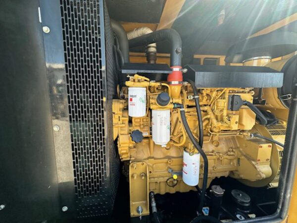 _175 kW Caterpillar Gen Set, with Sound Attenuated Enclosure and Base Fuel Tank C7.1 Engine, Year - 2018, 1535 Hours, US EPA Tier 3 Pre Emission Engine - Image 13