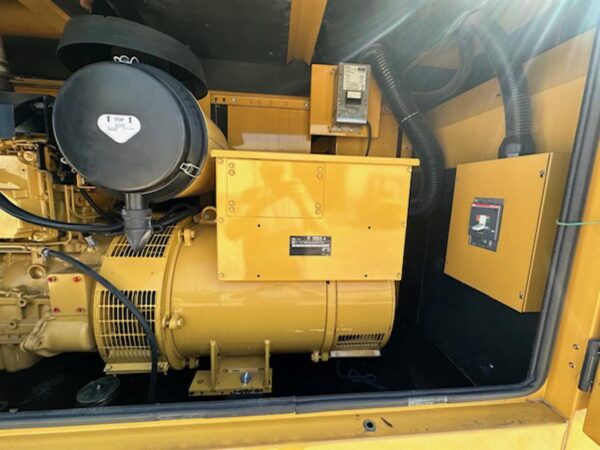 _175 kW Caterpillar Gen Set, with Sound Attenuated Enclosure and Base Fuel Tank C7.1 Engine, Year - 2018, 1535 Hours, US EPA Tier 3 Pre Emission Engine - Image 14