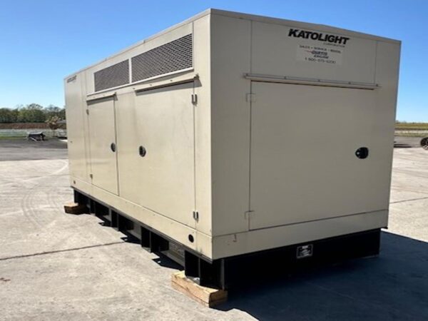 _180 kW Katolight Generator,with Sound Enclosure and Base Fuel Tank, 6.8 Liter John Deere Engine, Year - 2007, 705 Hours, US EPA Tier 3 Pre Emission Engine - Image 4