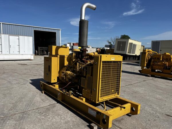 _205 kW Caterpillar 3306B Gen Set, Year - 1995, 976 Hours - Image 3