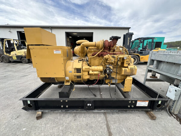 _230 kW 3306 CAT Gen Set, Open Skid, with Remote Electric Driven Radiator, 1006 Hours, Year - 1999 - Image 4