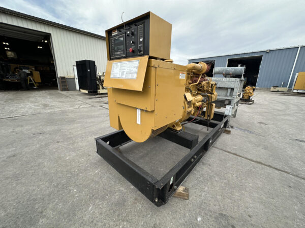 _230 kW 3306 CAT Gen Set, Open Skid, with Remote Electric Driven Radiator, 1006 Hours, Year - 1999 - Image 5