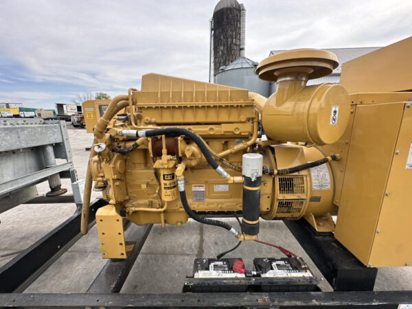 _230 kW 3306 CAT Gen Set, Open Skid, with Remote Electric Driven Radiator, 1006 Hours, Year - 1999 - Image 8