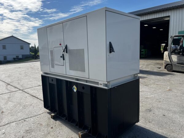 __28 kW Delta Generator, Perkins Engine, with DC Converter for Solar Panel Backup Power Enclosed, Year - 2018 - Image 6