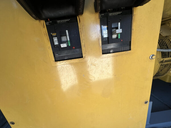 _300 kW 3406 CAT GenSet with Sound Attenuated Enclosure and Base Fuel Tank, Year - 1998 - Image 20