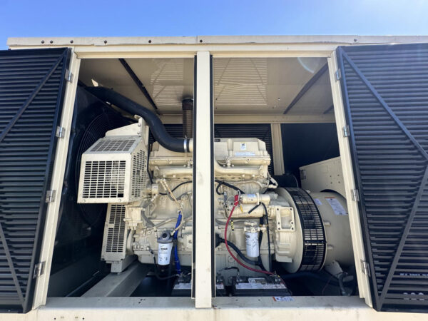 _300 kW Kohler Generator, S60 14 Liter Detroit Diesel Engine, Year - 2007, 129 Hours, US EPA Tier 3 Pre Emission Engine - Image 11