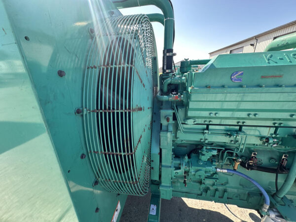 _450 kW Open Skid Cummins/Onan Generator, with KTA 19G3 Cummins Engine, Year - 2000, 786 Hours - Image 11