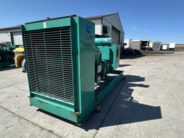 _450 kW Open Skid Cummins/Onan Generator, with KTA 19G3 Cummins Engine, Year - 2000, 786 Hours - Image 3