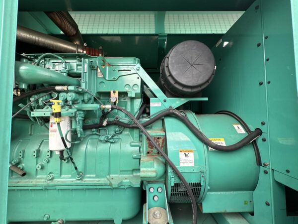 _500 kW Cummins/Onan Gen Set, with Enclosure and Base Fuel Tank, Year - 2008, 59 Hours, US EPA Tier 2 Pre Emissions - Image 11