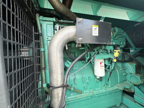 _500 kW Cummins/Onan Gen Set, with Enclosure and Base Fuel Tank, Year - 2008, 59 Hours, US EPA Tier 2 Pre Emissions - Image 12
