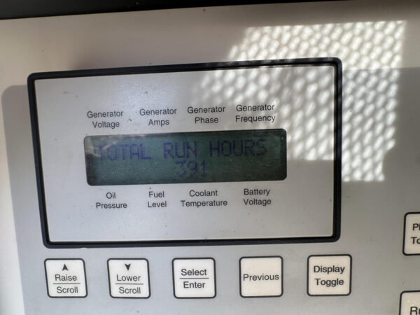 __60 kW Katolight Generator, with Enclosure and Base Fuel Tank, 4.5 John Deere Engine, 391 Hours, Year - 2004 - Image 17