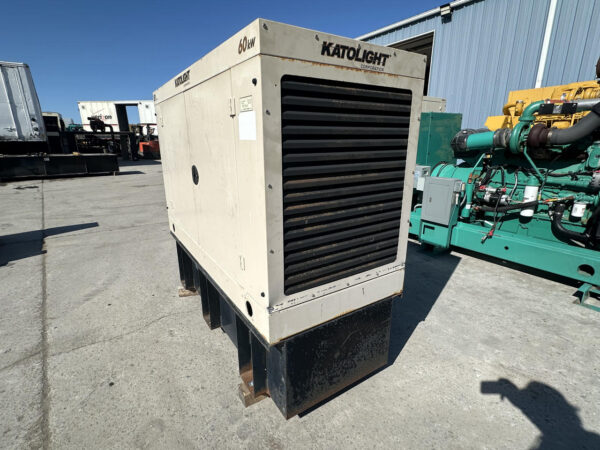 __60 kW Katolight Generator, with Enclosure and Base Fuel Tank, 4.5 John Deere Engine, 391 Hours, Year - 2004 - Image 6