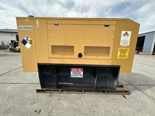 __60 kW CAT/Olympian Generator, with Sound Attenuated Enclosure and Base Fuel Tank, CAT/Perkins C4.4 Engine, 998 Hours, Year - 2005 - Image 5