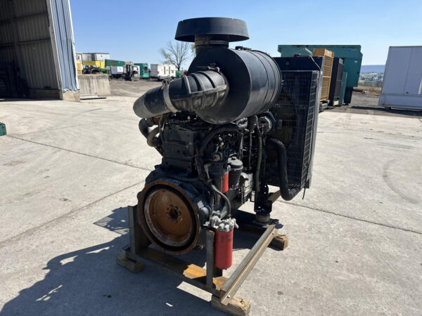 John Deere 9.0 Liter 350 HP Diesel Power Unit with Radiator, US EPA Tier 3 Pre Emissions, 4250 Hours - Image 6