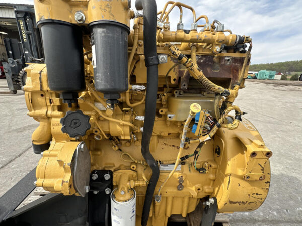 C4.4 CAT Industrial Electronic Engine, Long Block, No ECM, No Starter and Alternator - Image 9