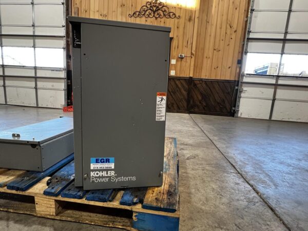 Kohler Automatic Transfer Switch, 200 A, Service Entrance Rated, Year - 2014, 3 Wires/2 Poles, 1 Phase, Nema 3 Enclosure