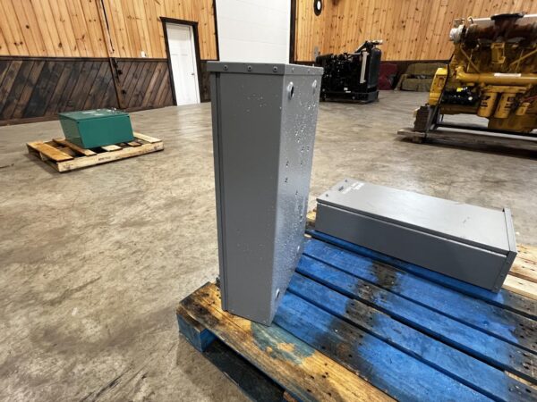 Kohler Automatic Transfer Switch, 200 A, Service Entrance Rated, Year - 2014, 3 Wires/2 Poles, 1 Phase, Nema 3 Enclosure - Image 3