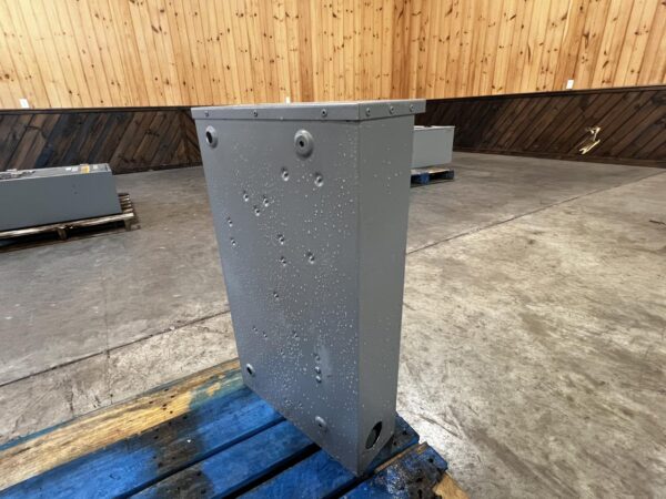 Kohler Automatic Transfer Switch, 200 A, Service Entrance Rated, Year - 2014, 3 Wires/2 Poles, 1 Phase, Nema 3 Enclosure - Image 4