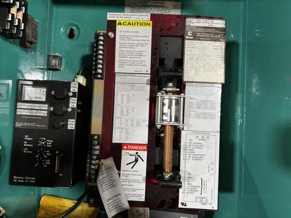 Cummins/Onan Automatic Transfer Switch, 125 Amp, Nema 1 Encl - Image 9