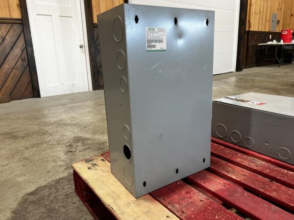 Asco Automatic Transfer Switch, 100 Amp, Nema 1 Enclosure, 240 Volt, Single Phase - Image 5