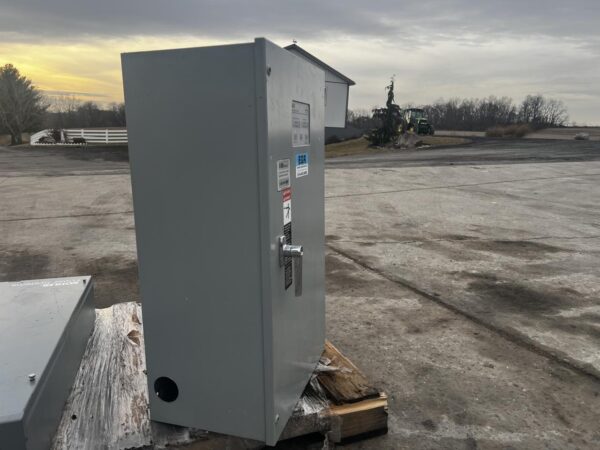 Asco Automatic Transfer Switch, 300 Series, 200 Amp, 208 Volt, 3 Phase, with Nema 1 Enclosure - Image 3