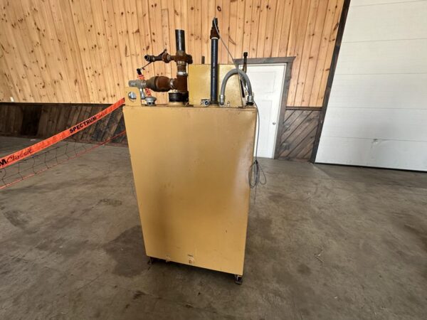 155 Gal. Fuel Tank with Transfer Pump - Image 3