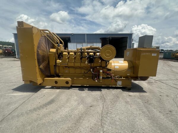 1250 kW Caterpillar 3512 DITA Gen Set, 970 Hours, Open skid with Radiator